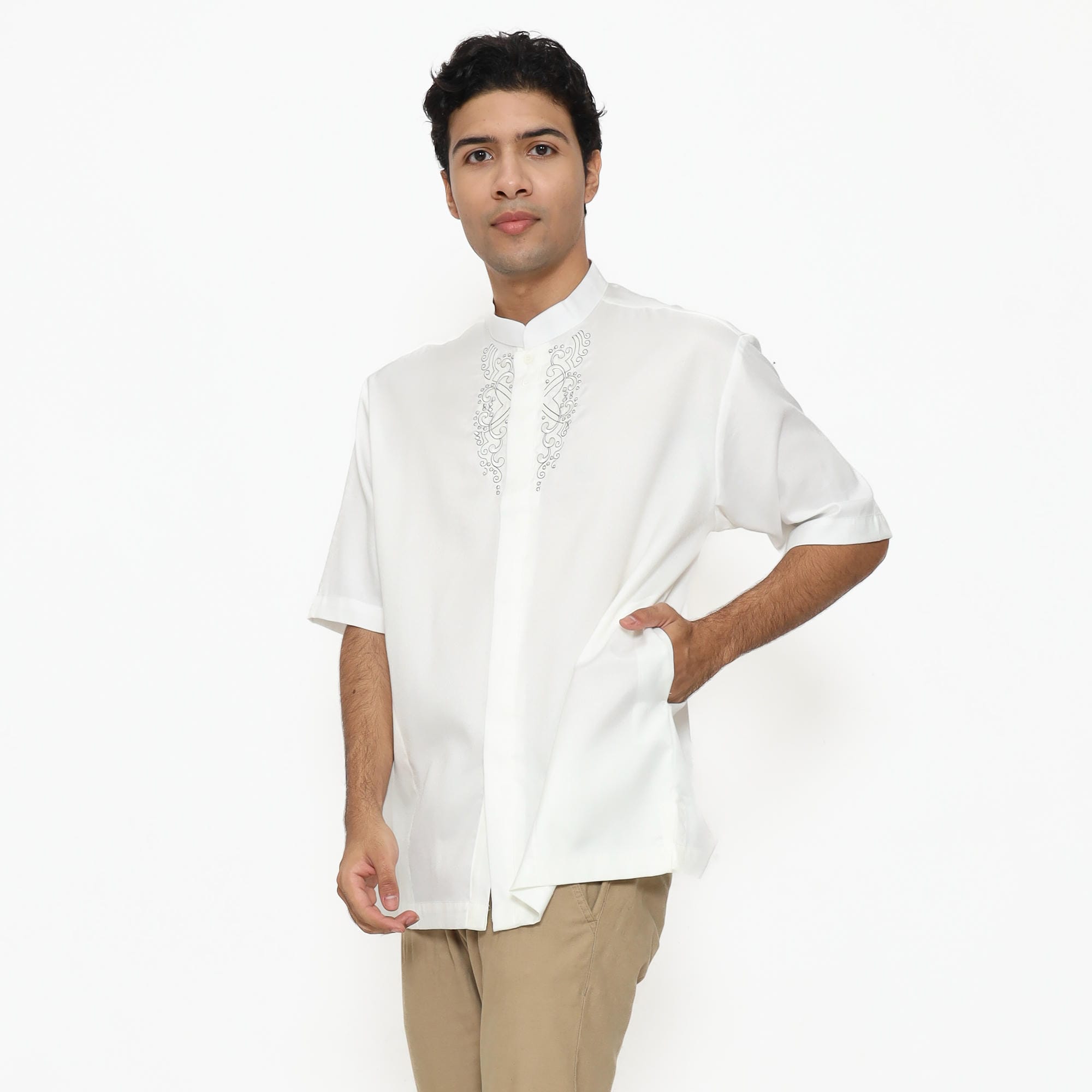 Baju Koko Putih Tulang KK 48 White Lengan Pendek foto 4