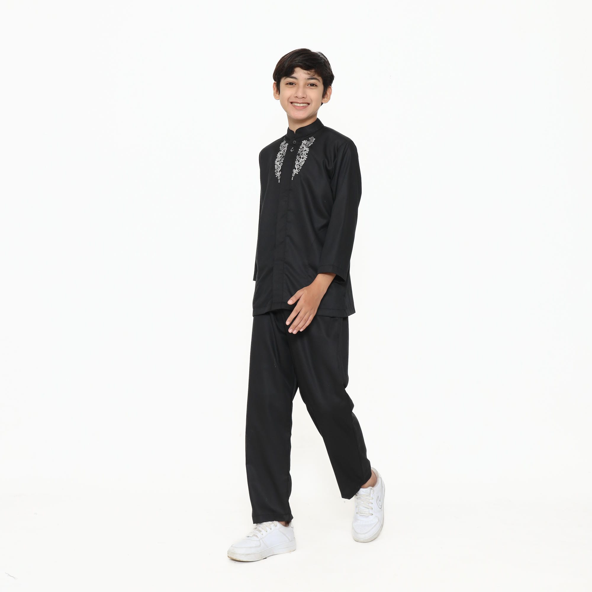 Baju Koko Hitam KKA 48 Black Lengan Panjang foto 2